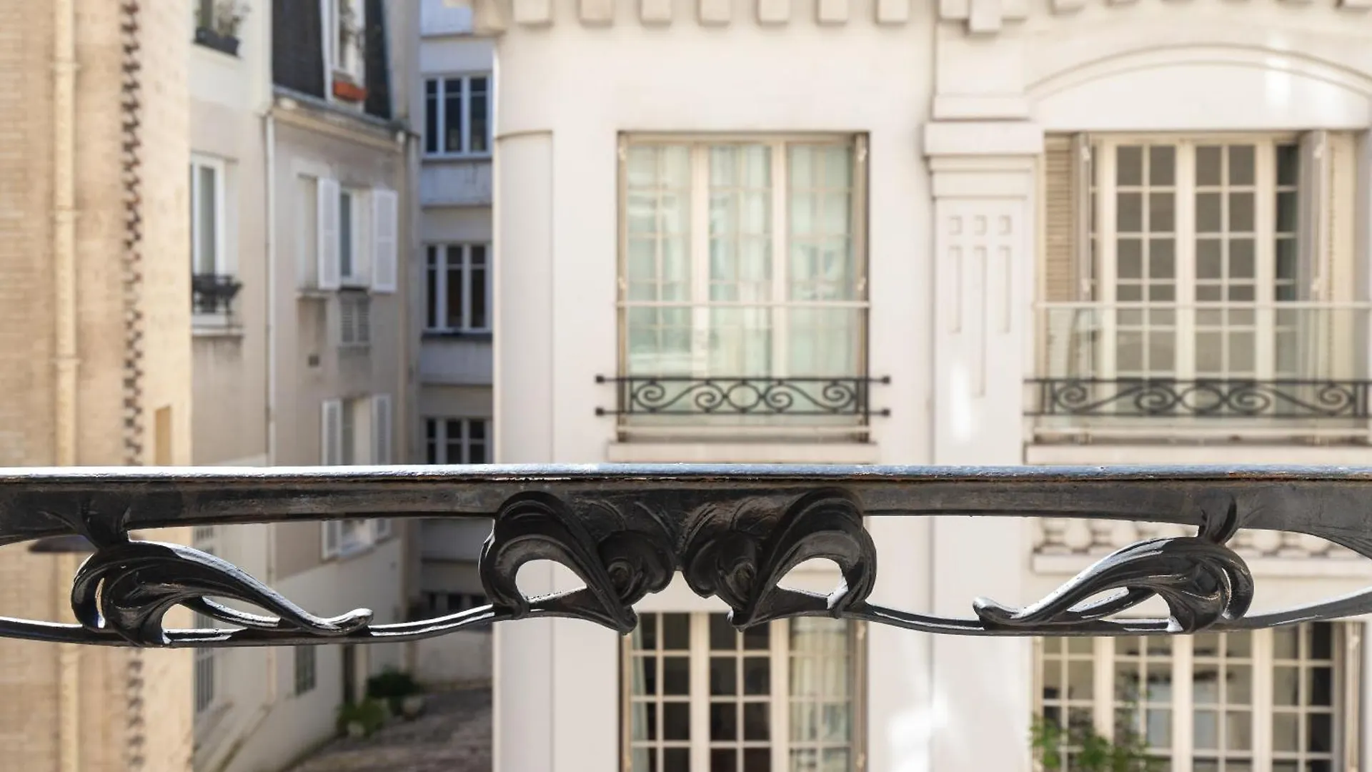 Loft Flore Paris Fransa