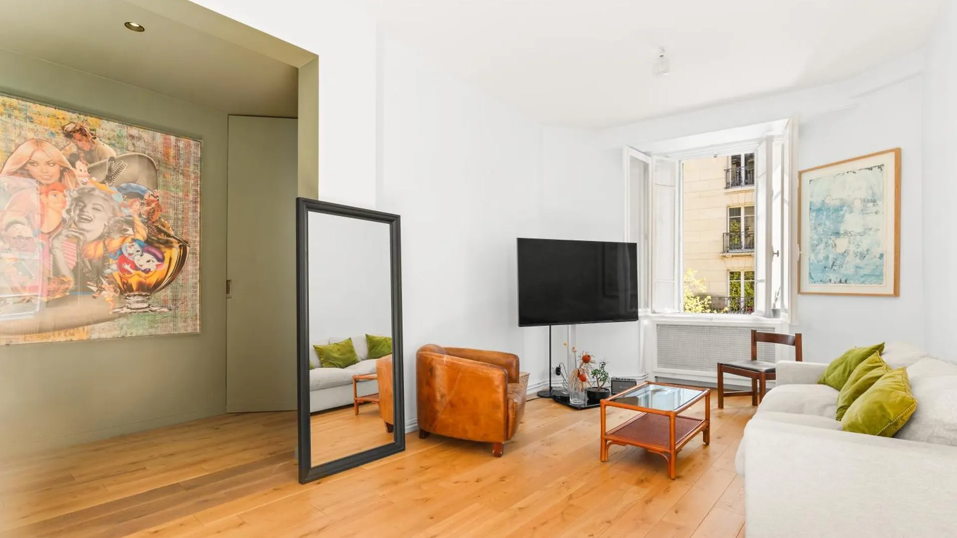 Loft Flore Paris 0*,  France